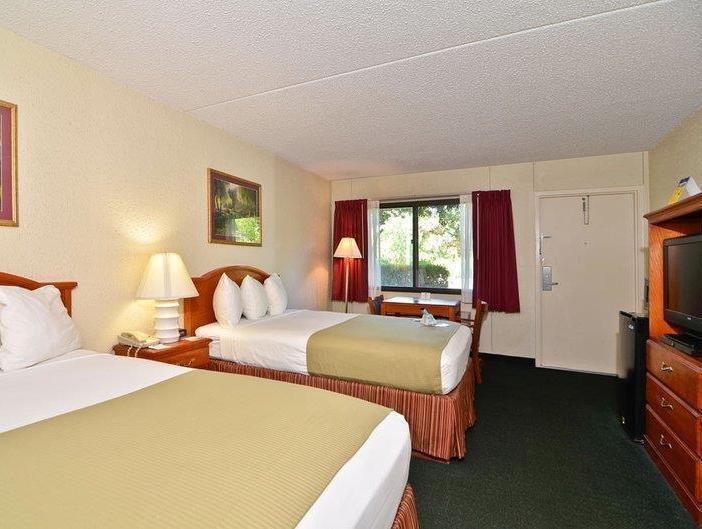 Best Western Crossroads Inn DeFuniak Springs Extérieur photo