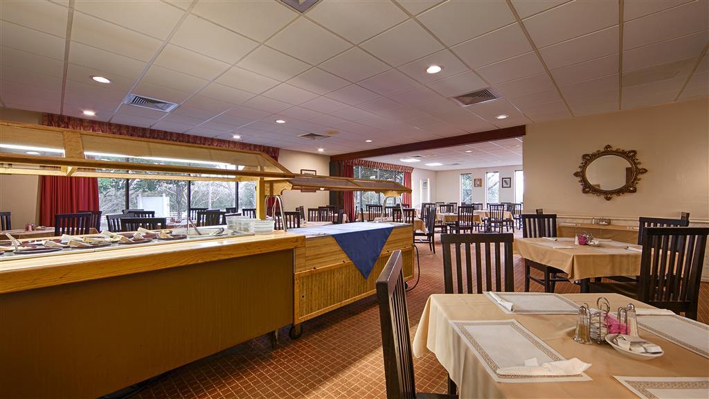 Best Western Crossroads Inn DeFuniak Springs Restaurant photo