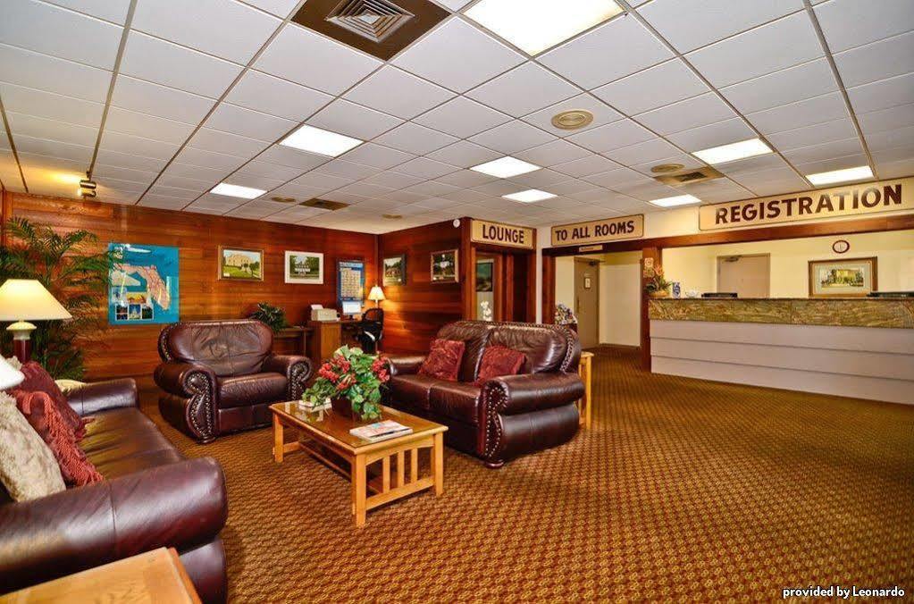 Best Western Crossroads Inn DeFuniak Springs Intérieur photo